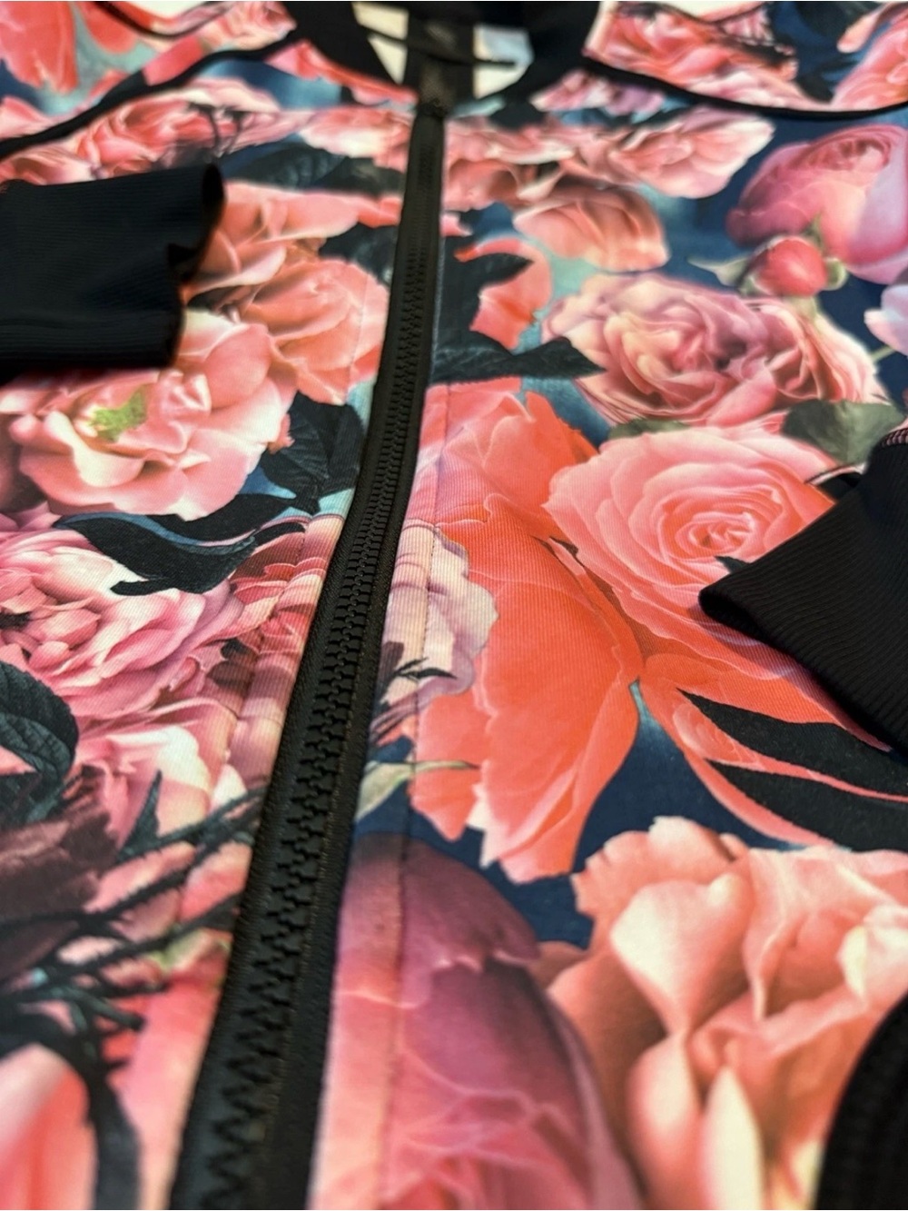 Lululemon Om Me Home Floral Roses Full Zip bomber track Jacket S 4 Secret garden - Picture 5 of 10